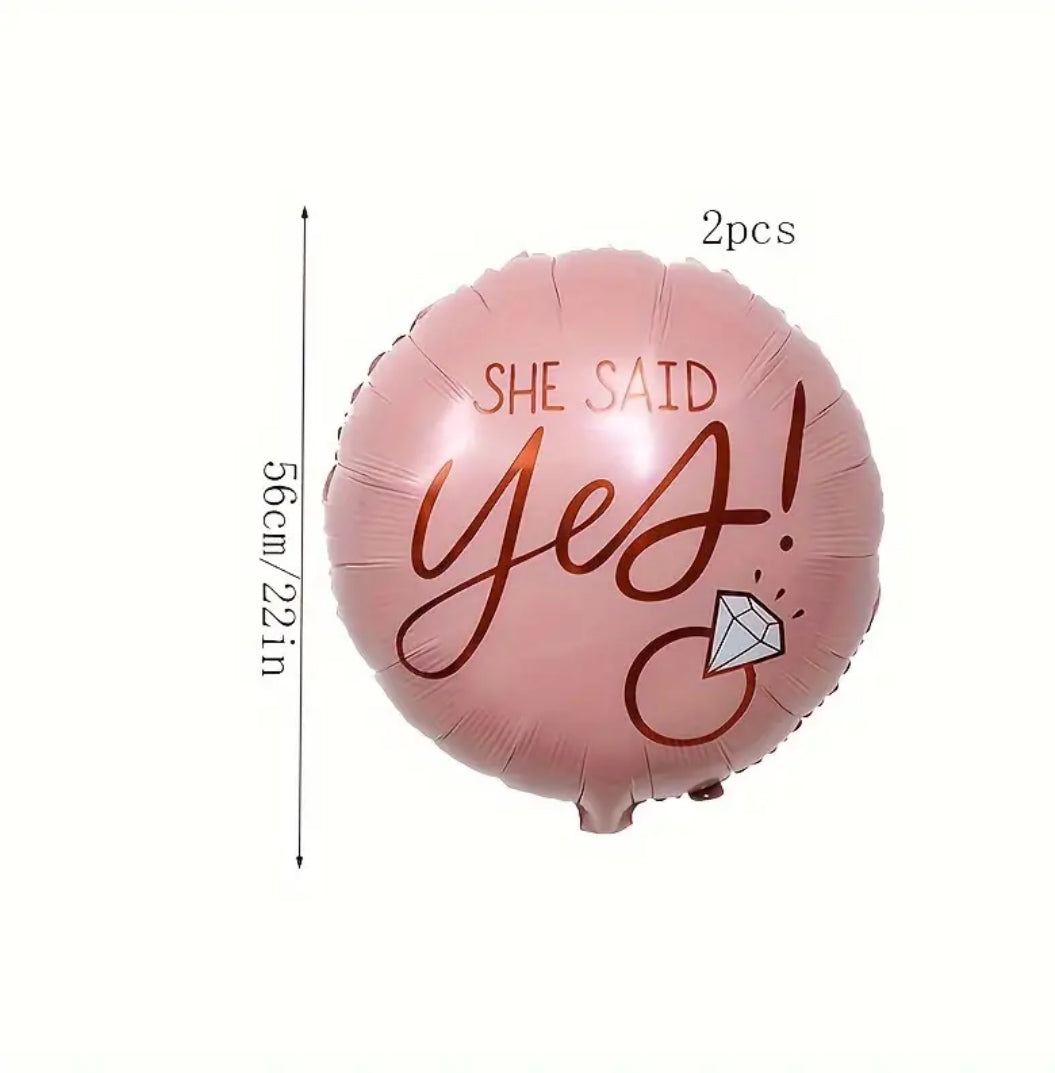 Bridal shower balloonat
