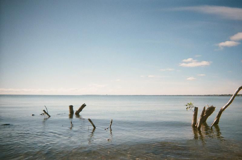 Kodak FunSaver 35mm One-Time-Use Disposable Camera